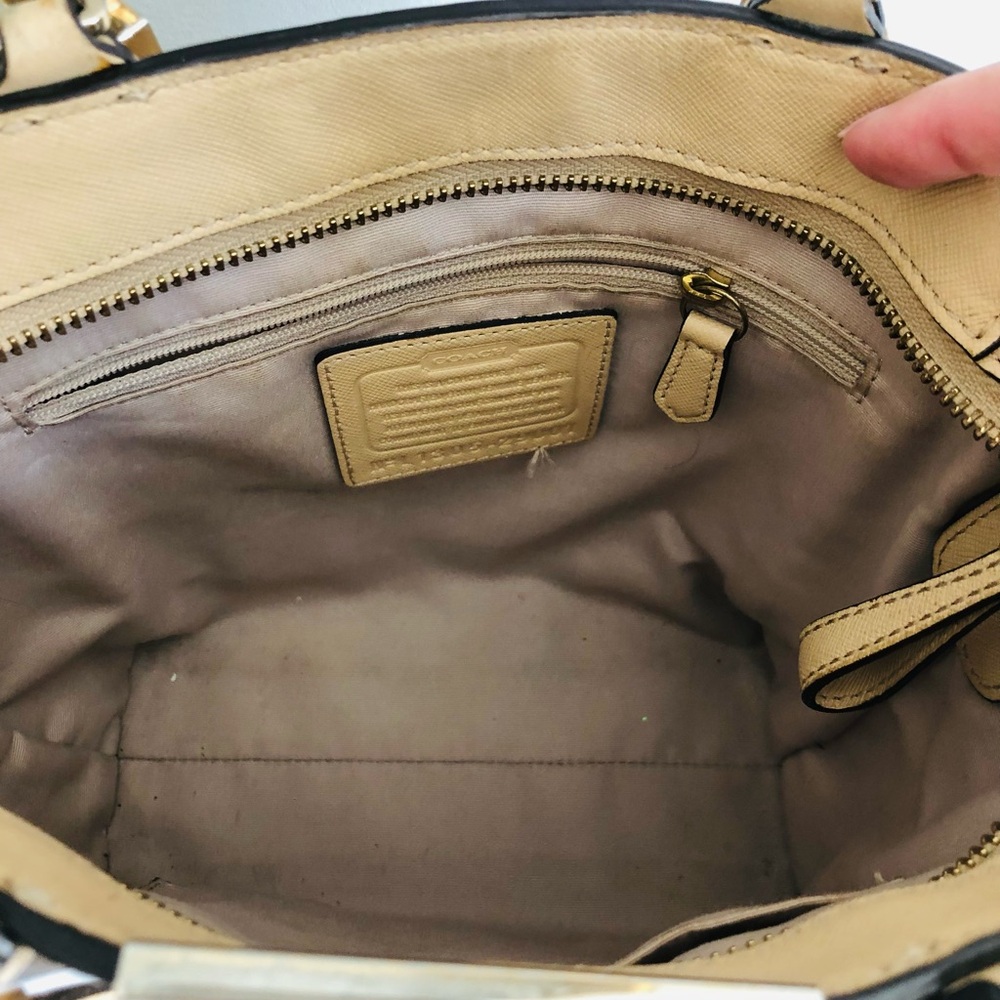 Coach saffiano mini tote crossbody bag - Picture 7 of 9